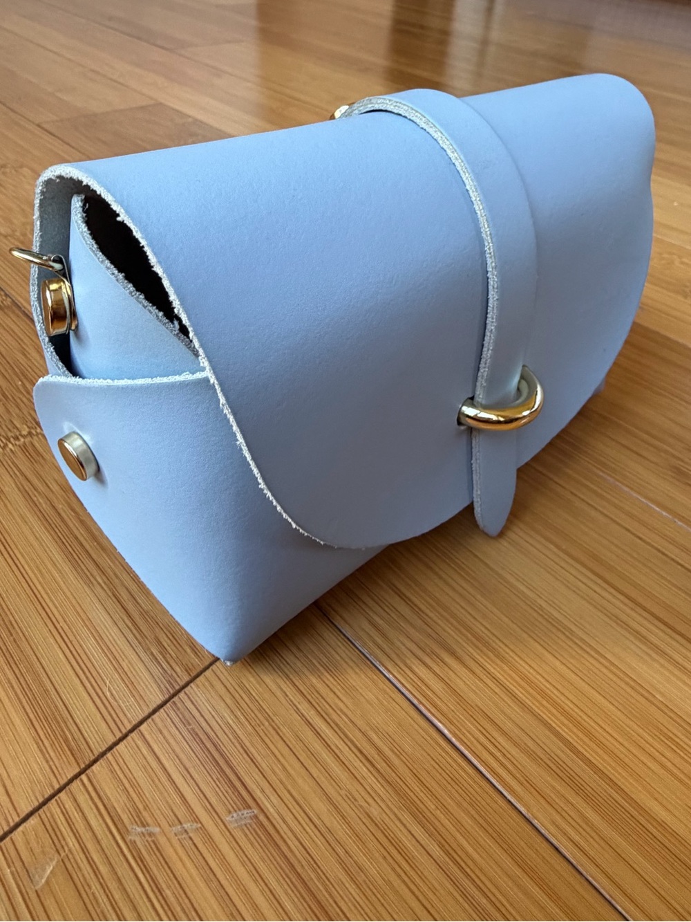 Pelle Light Blue Leatherette Saddle Clutch with Gold Hardware *From Italy* - Picture 3 of 8